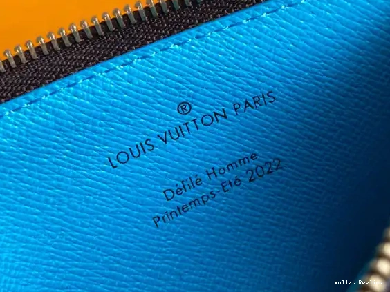 Cheap LOUIS CC VUITTON HOLDER 0705